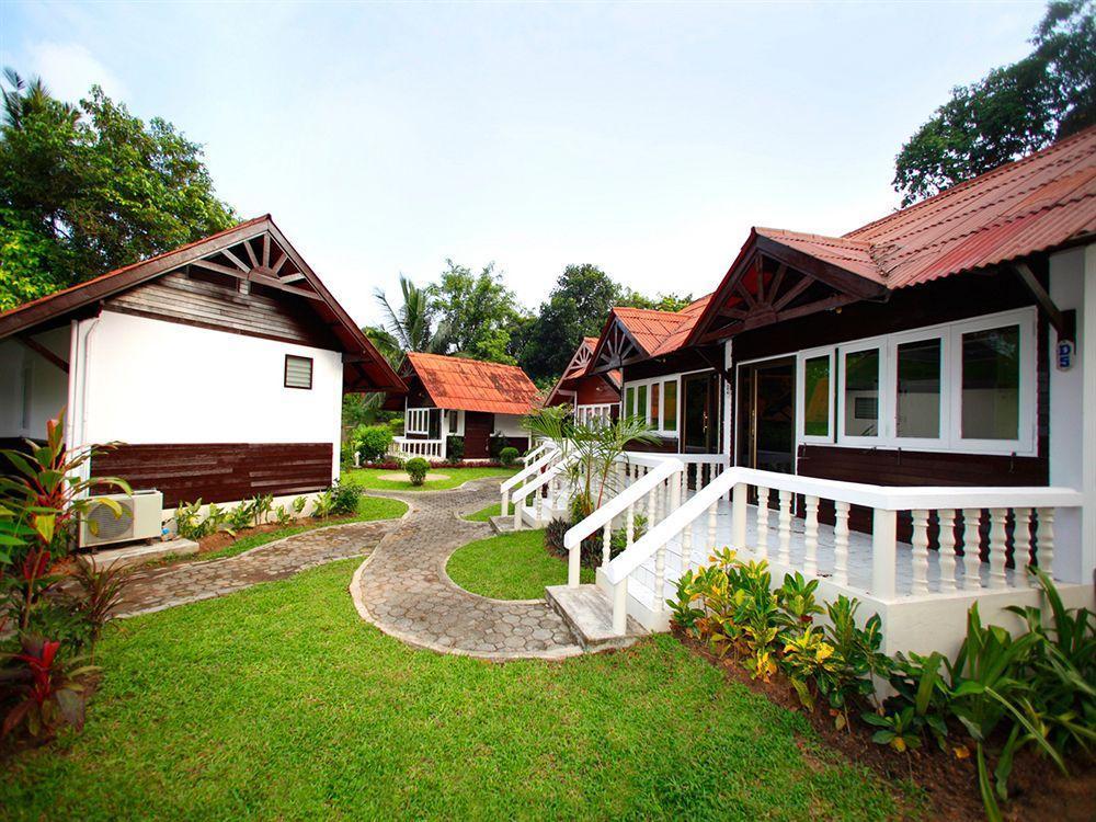 Bungalows At Bophut Exterior photo